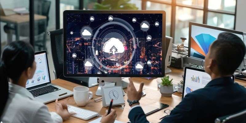 B2B startup with cloud project management tool